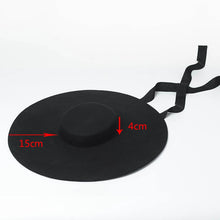 Carregar imagem no visualizador da galeria, Chapéu de Lã Feltro com Aba Larga e Topo Plano Chic