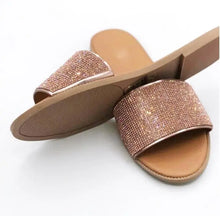 Carregar imagem no visualizador da galeria, Sandálias Flip Flop Planas com Brilho de Strass e Glitter em Cores Doces