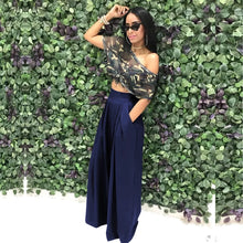 Carregar imagem no visualizador da galeria, Calças Palazzo Largas de Cintura Alta com Pregas e Bolsos