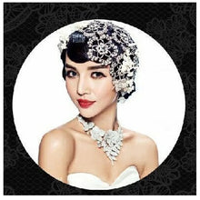 Charger l'image dans la visionneuse de la galerie,Accessoire de cheveux en forme de fleur avec perles, diamants, strass et cristaux