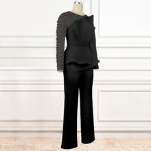 Carregar imagem no visualizador da galeria, Macacão/ Jardineira Elegante Luxuosa de Cintura Alta com Contas Branco Preto