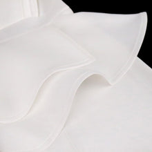 Carregar imagem no visualizador da galeria, Macacão/ Jardineira Elegante Luxuosa de Cintura Alta com Contas Branco Preto