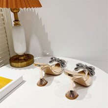 Carregar imagem no visualizador da galeria, Sapatos de Salto Alto com Bico Fino em PVC com Laço de Lantejoulas Transparente Sexy