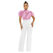 Carregar imagem no visualizador da galeria, Blusa de Renda com Gola Alta, Manga Curta e Detalhe Vazado