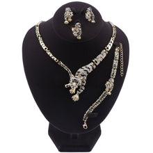 Charger l'image dans la visionneuse de la galerie,Bijoux en cristal de tigre exquis, ensemble de collier, boucles d'oreilles, bague et bracelet de luxe pour mariage