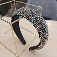 Carregar imagem no visualizador da galeria, Tiara de Casamento Artesanal Almofadada com Cristais Barrocos Faixa de Cabeça Luxuosa Acessórios de Cabelo para Noivas com Diamantes