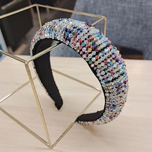 Carregar imagem no visualizador da galeria, Tiara de Casamento Artesanal Almofadada com Cristais Barrocos Faixa de Cabeça Luxuosa Acessórios de Cabelo para Noivas com Diamantes