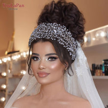 Carregar imagem no visualizador da galeria, YouLaPan Tiara de Noiva com Strass Completo Faixa de Cabelo Larga Acessório de Cabelo Feito à Mão Casamento Prom Aniversário Festa Acessórios de Cabelo para a Noite