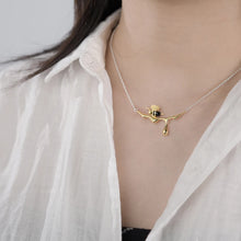 Cargar imagen en el visor de la galería, Handmade Bee With Dripping Honey Pendant Necklace/Set 925 Sterling Silver Fine Jewelry
