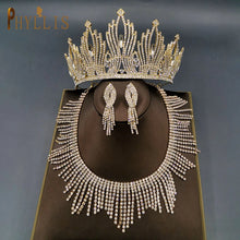 Carregar imagem no visualizador da galeria, Acessório de cabeça de noiva de luxo Tiara de Diamante de Strass Página de Aniversário Coroa de Casamento Conjunto de Brincos Colar 2 Cores Vários Padrões
