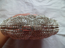 Carregar imagem no visualizador da galeria, Bolsa de mão de cristal de luxo em forma de flor de rosa com corrente de diamante de diamante, mini clutch
