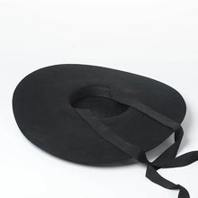 Cargar imagen en el visor de la galería, Chic Floppy Wide Brim Flat Top Bandage Wool Felt Hat
