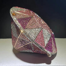 Carregar imagem no visualizador da galeria, Forma de Diamante Geométrica Clutch de Diamante/Cristal Várias Cores
