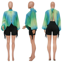 Lade das Bild in den Galerie-Viewer, Irregular Pleated Batwing Sleeve O-Neck Back Bow Printed Chiffon Blouse Shirt Top
