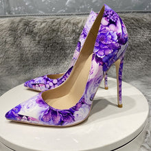 Carregar imagem no visualizador da galeria, Sapatos de salto alto com bico fino e estampa floral brilhante em verniz sexy Tamanhos de salto 8cm 10cm 12cm Até o tamanho europeu 46
