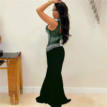 Carregar imagem no visualizador da galeria, Vestido Maxi Bodycon de Festa com Uma Manga, Tule Transparente e Cristais de Strass
