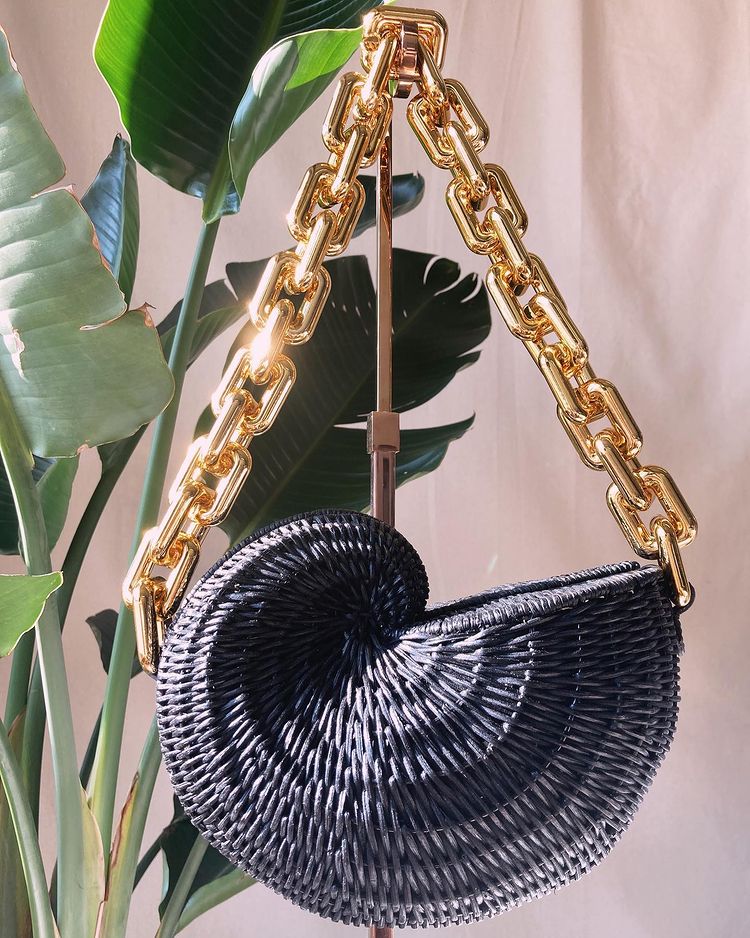 Bolsa de ombro de palha de concha da moda Bolsa de designer de vime trançado Rattan