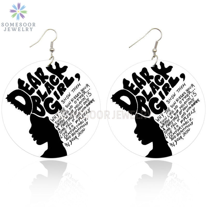 Chères Boucles d'Oreilles en Bois pour Filles Noires Femmes Africaines avec Impressions de Mots de Pouvoir sur les Cheveux Naturels AFRO Boucles d'Oreilles Pendantes Bijoux