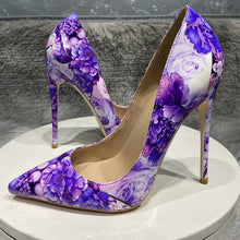 Carregar imagem no visualizador da galeria, Sapatos de salto alto com bico fino e estampa floral brilhante em verniz sexy Tamanhos de salto 8cm 10cm 12cm Até o tamanho europeu 46
