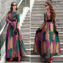 Carregar imagem no visualizador da galeria, Vestido longo plus size boho com mangas longas em jacquard floral
